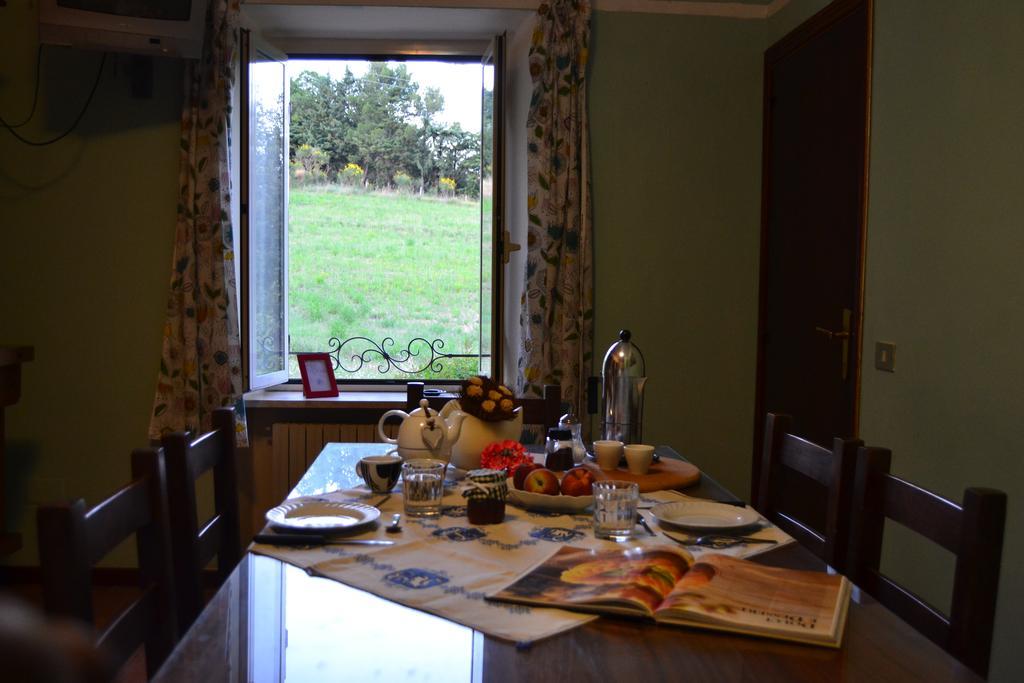 Agriturismo Nizzi Villa อัสซิซี ภายนอก รูปภาพ
