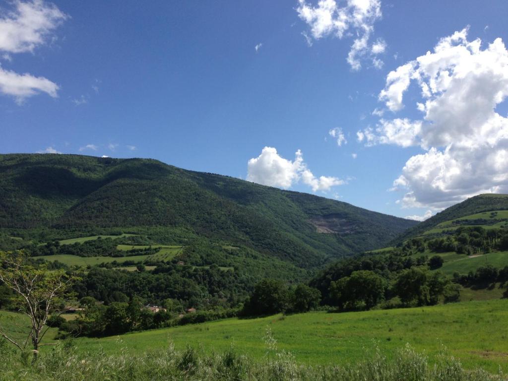 Agriturismo Nizzi Villa อัสซิซี ภายนอก รูปภาพ