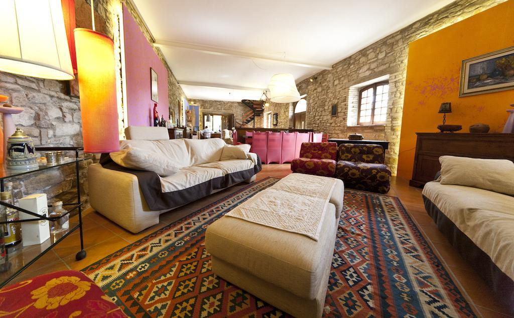 Agriturismo Nizzi Villa อัสซิซี ภายนอก รูปภาพ