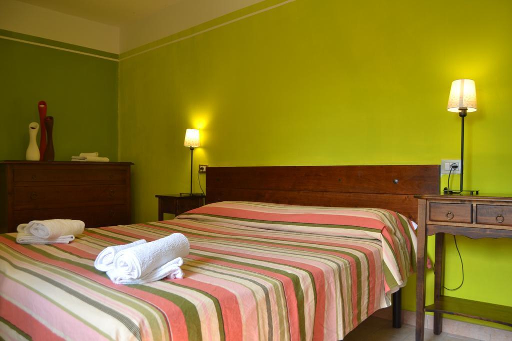 Agriturismo Nizzi Villa อัสซิซี ภายนอก รูปภาพ