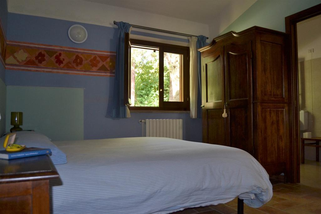 Agriturismo Nizzi Villa อัสซิซี ภายนอก รูปภาพ