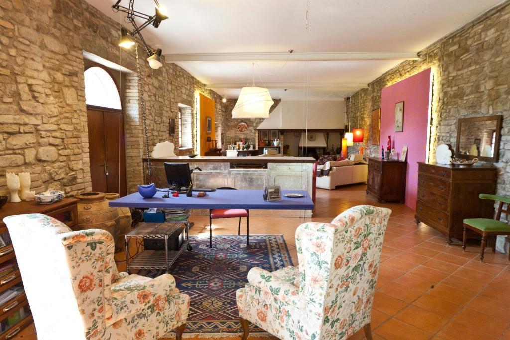 Agriturismo Nizzi Villa อัสซิซี ภายนอก รูปภาพ